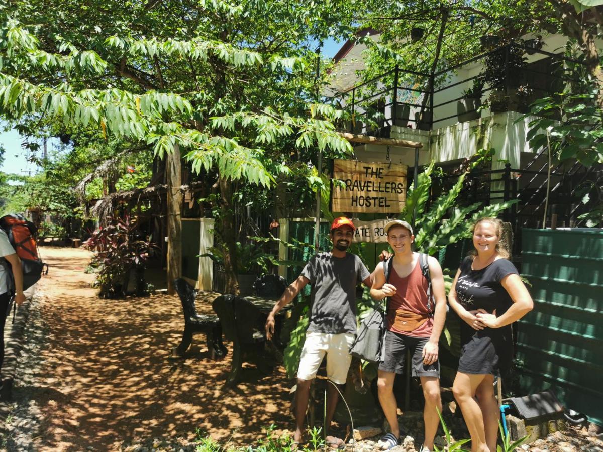 The Traveller'S Hostel & Private Rooms Sigiriya Esterno foto